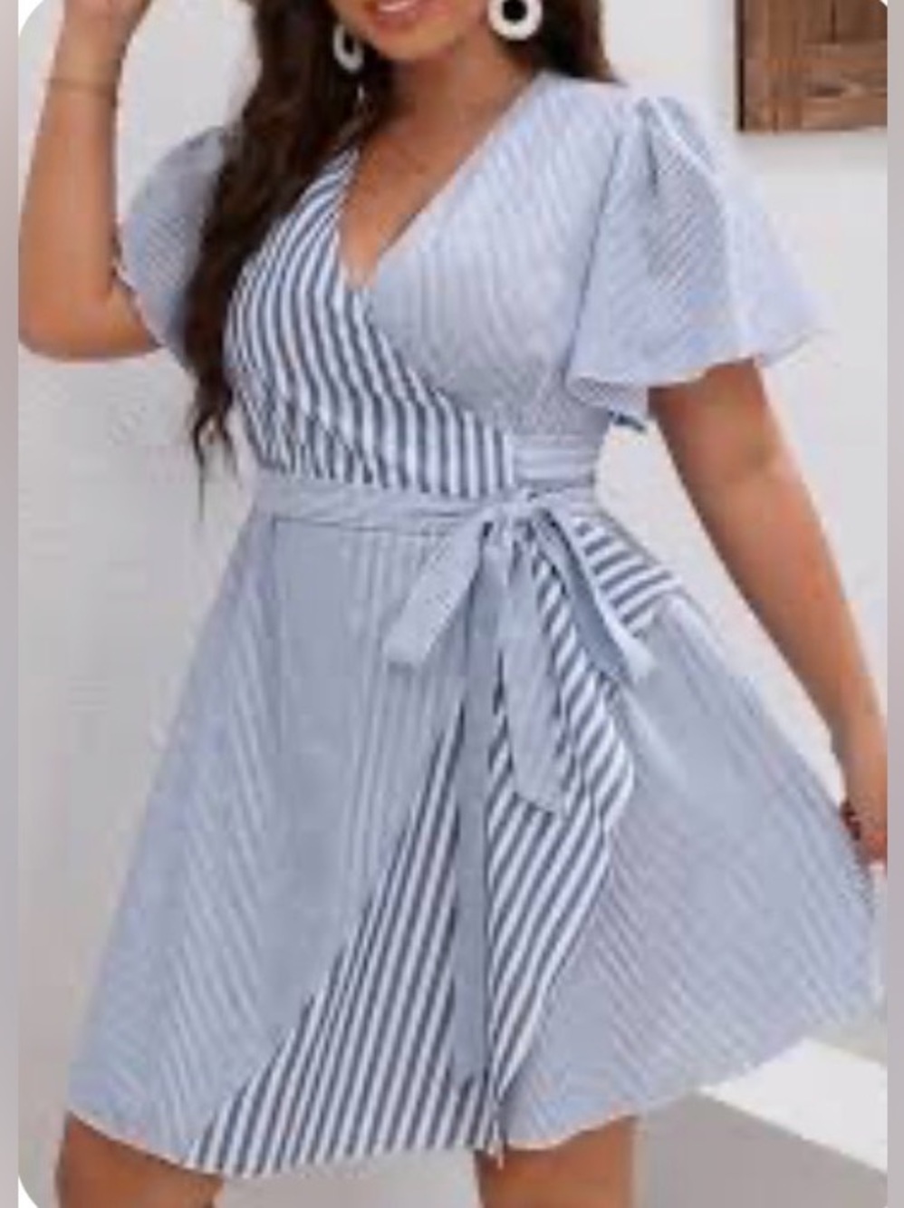 SHEIN Vcay | ladies plus size wrap dress. Size: 4XL